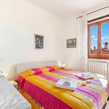 Apartment Borgo With Shared Pool And Garden